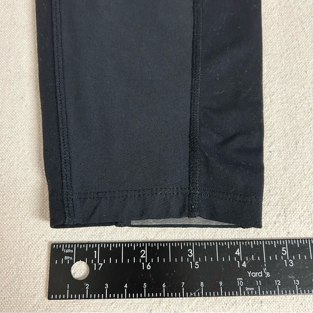 Title Nine Hybrid Hiking Leggings Womens Medium Black Nylon - Picture 14 of 14